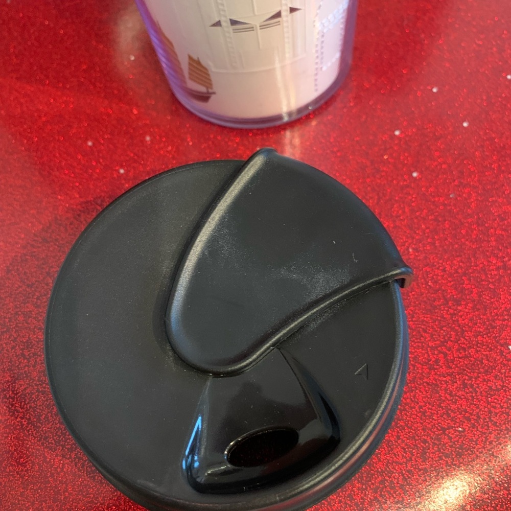 STARBUCKS Hong Kong 16 oz plastic Travel tumbler with swivel lid closure NWOT - Picture 7 of 8